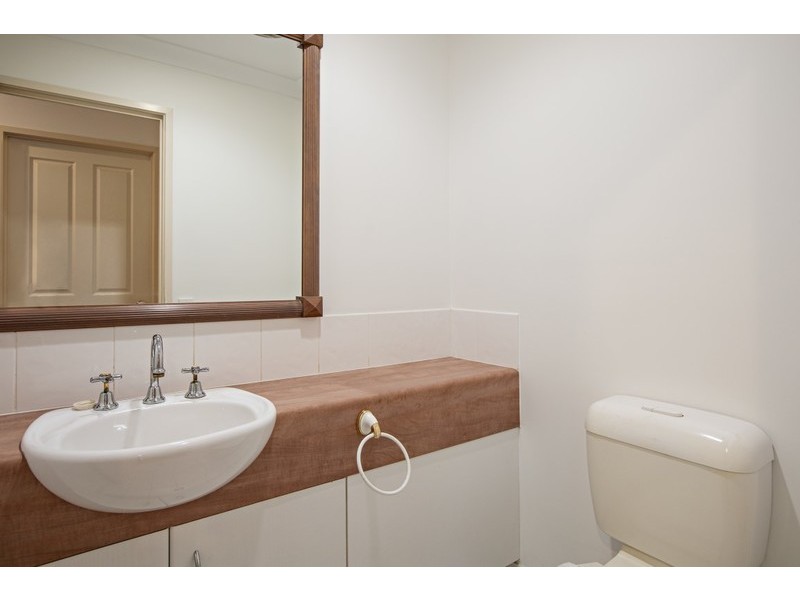 10/2 Bronberg Court, Southport QLD 4215