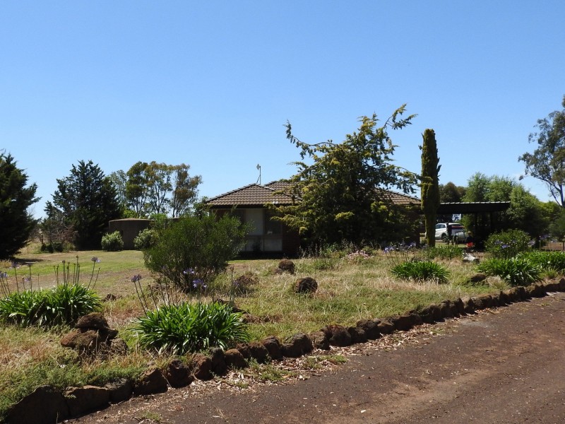 115 Agars Rd, Balliang East VIC 3340