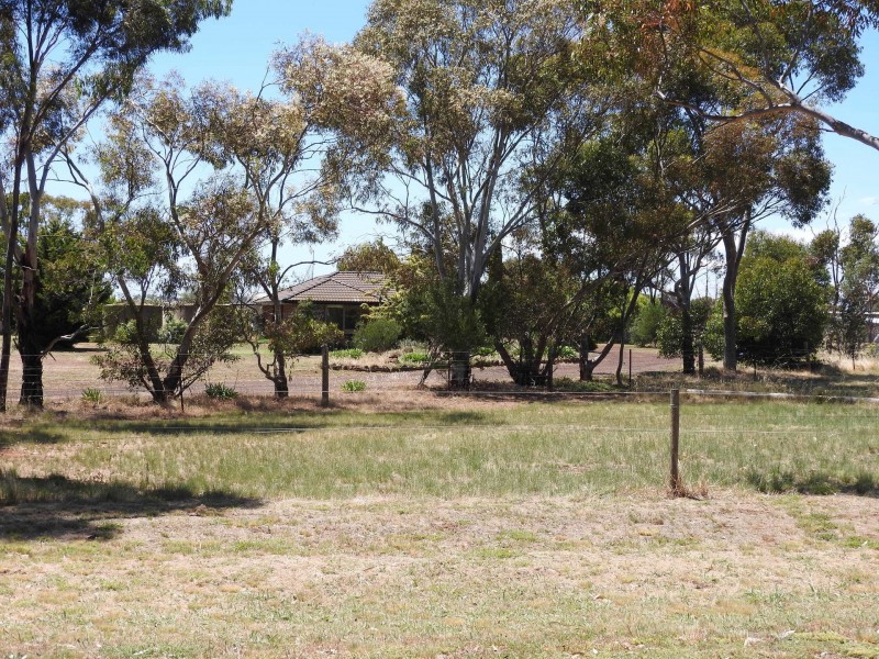 115 Agars Rd, Balliang East VIC 3340