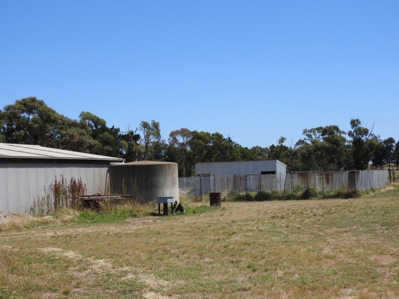 115 Agars Rd, Balliang East VIC 3340