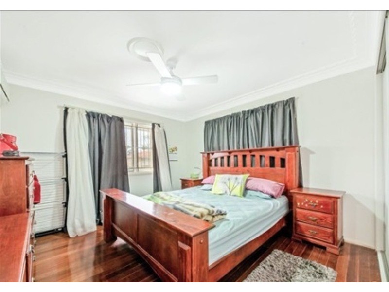 17 Kurago Street, Chermside West QLD 4032