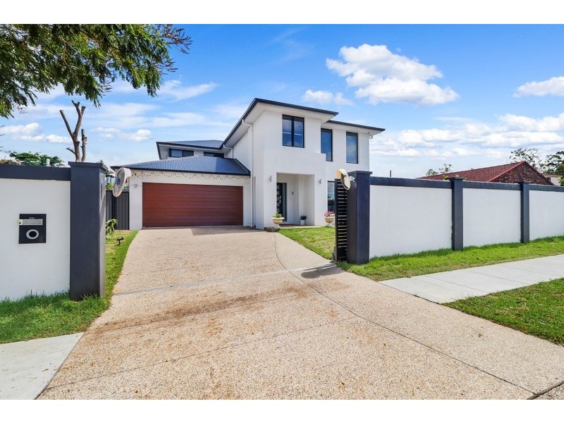 219 WECKER ROAD, Mansfield QLD 4122