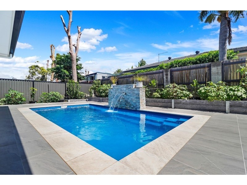 219 WECKER ROAD, Mansfield QLD 4122