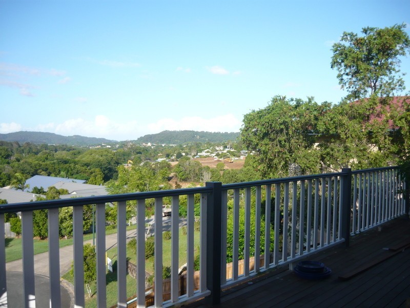 10 Dalzell Court, Burnside QLD 4560