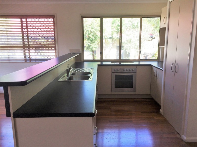 10 Dalzell Court, Burnside QLD 4560