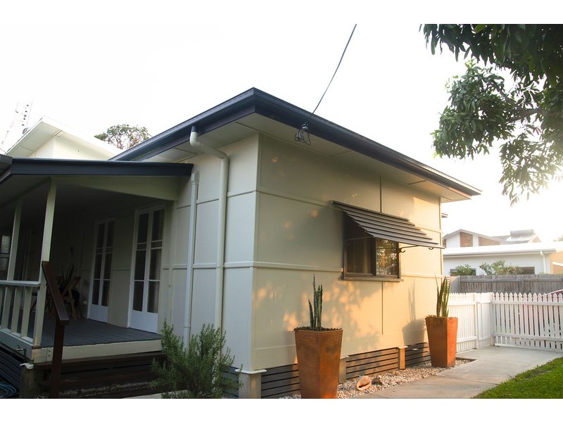 3 Bell St, Point Vernon QLD 4655