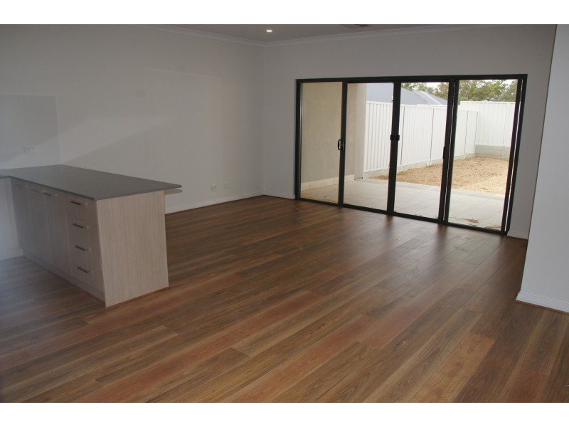 58 Sims Road, Mount Barker SA 5251