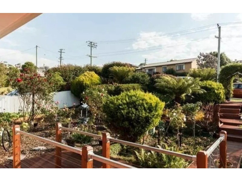25 Clarke Street, Ulverstone TAS 7315