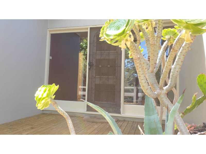 23 Lightfoot Avenue, Mount Pleasant VIC 3350