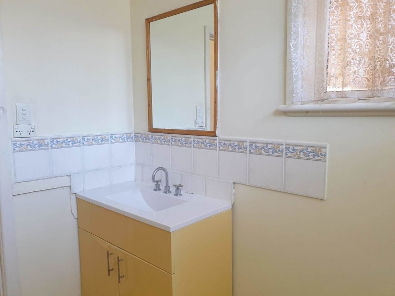 23 Lightfoot Avenue, Mount Pleasant VIC 3350