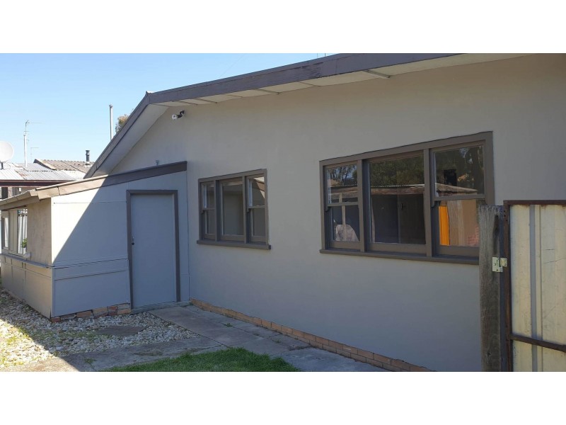 23 Lightfoot Avenue, Mount Pleasant VIC 3350