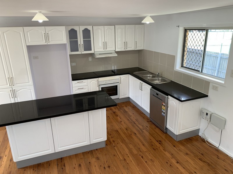 3 Weinholt Cres, Gailes QLD 4300