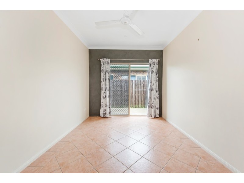 8 Blackmur Street, Marian QLD 4753