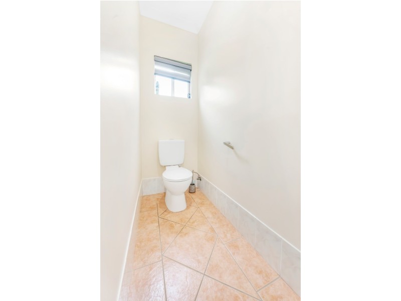 8 Blackmur Street, Marian QLD 4753