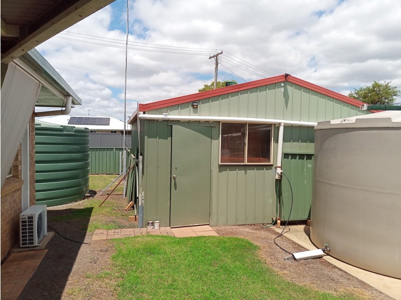 4 Aruma Drive, Oakey QLD 4401