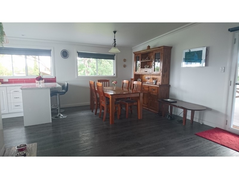 14 Curr Rd, Stanthorpe QLD 4380