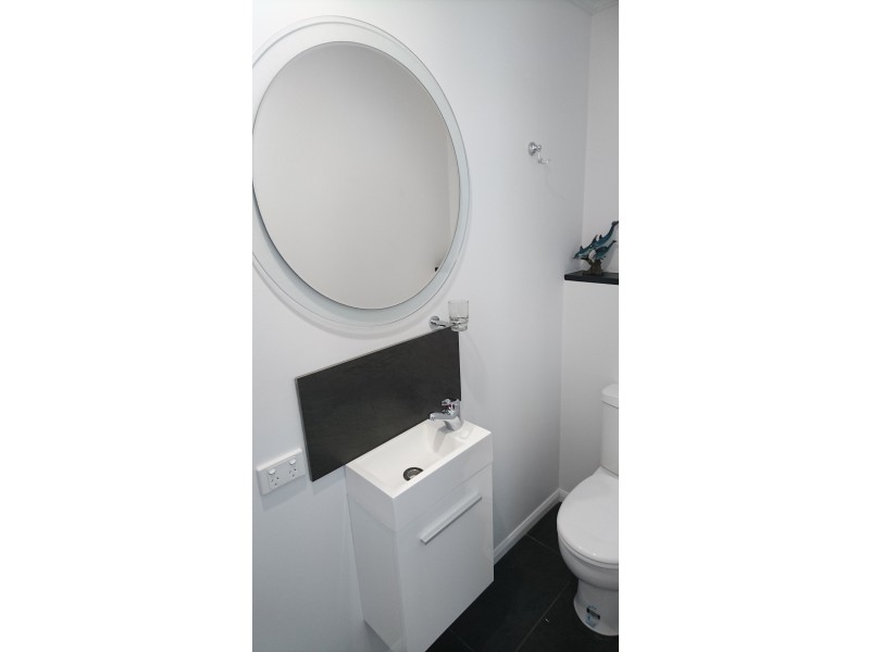 14 Curr Rd, Stanthorpe QLD 4380