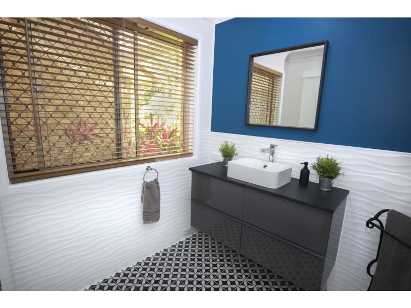 5 Woolumba Street, Tewantin QLD 4565