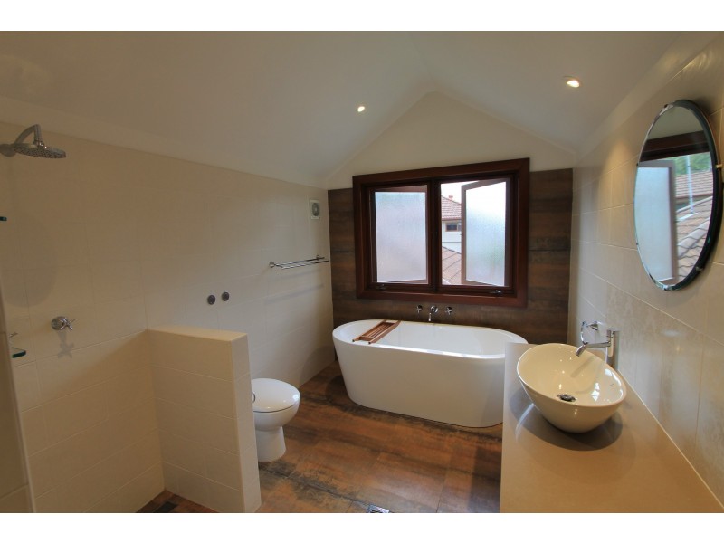 16 Glassop Street, Caringbah NSW 2229