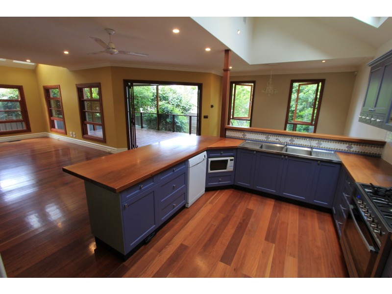 16 Glassop Street, Caringbah NSW 2229