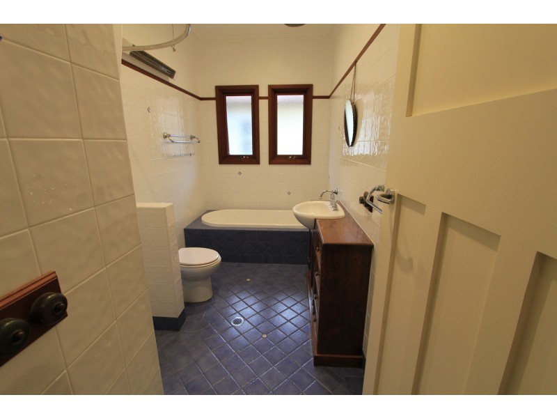 16 Glassop Street, Caringbah NSW 2229