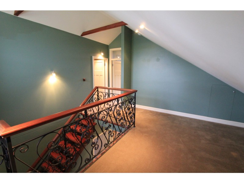 16 Glassop Street, Caringbah NSW 2229