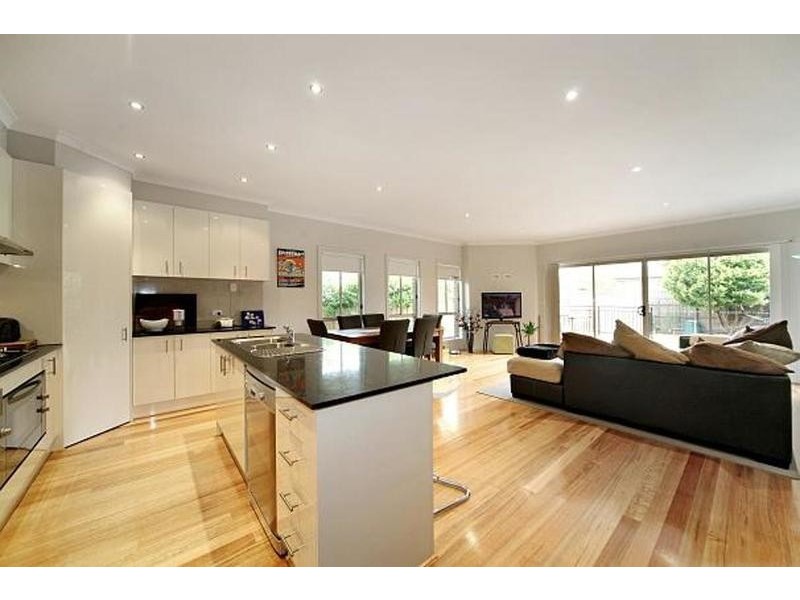 14B Mckittrick Road, Bentleigh VIC 3204