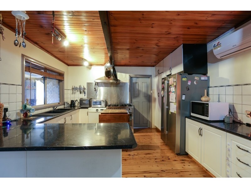 42 Vale Street, Birmingham Gardens NSW 2287