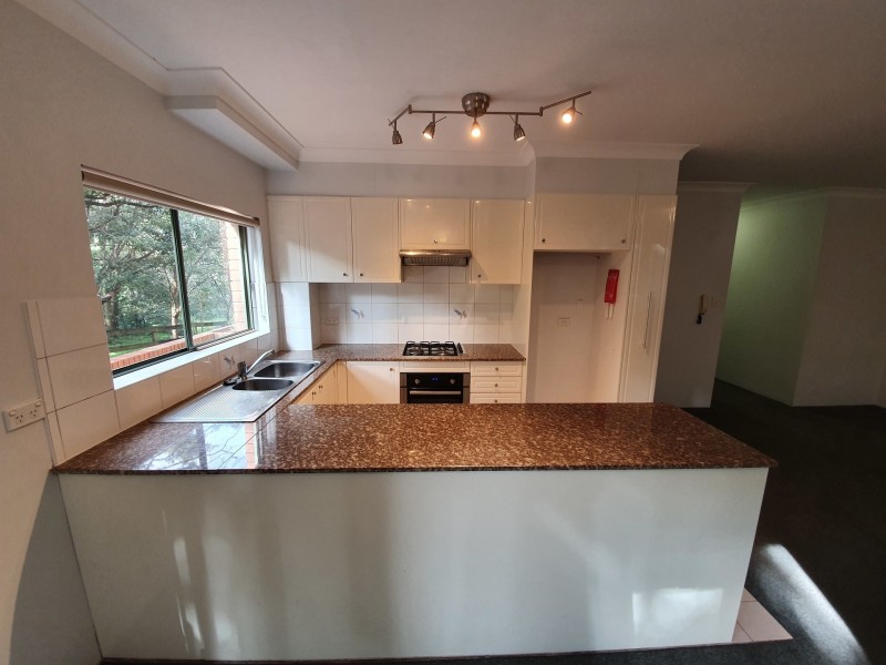 8/292-298 Burns Bay Rd, Lane Cove NSW 2066