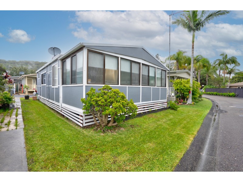 S2/9 Milpera Road, Green Point NSW 2251