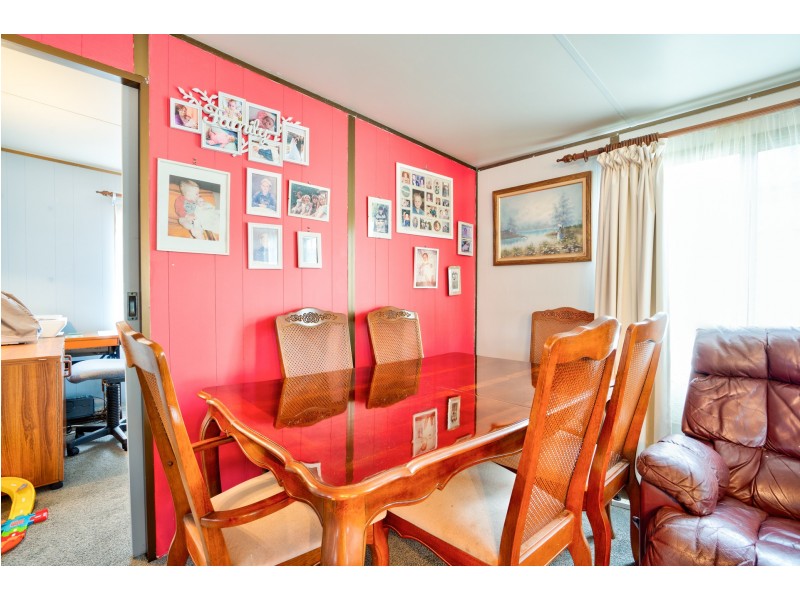 S2/9 Milpera Road, Green Point NSW 2251