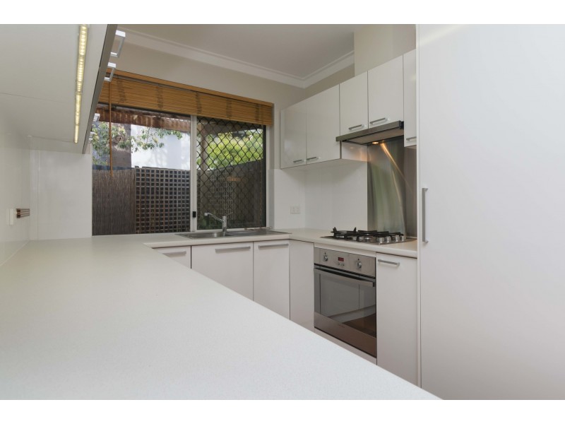 10/143 Railway Parade, Mount Lawley WA 6050