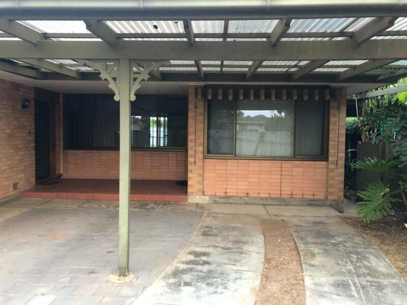 9 Overbury Ddrive, Clarence Park SA 5034