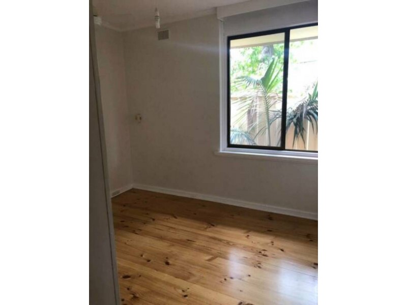 9 Overbury Ddrive, Clarence Park SA 5034