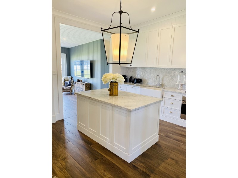 386 Wilderness Road, Lovedale NSW 2325