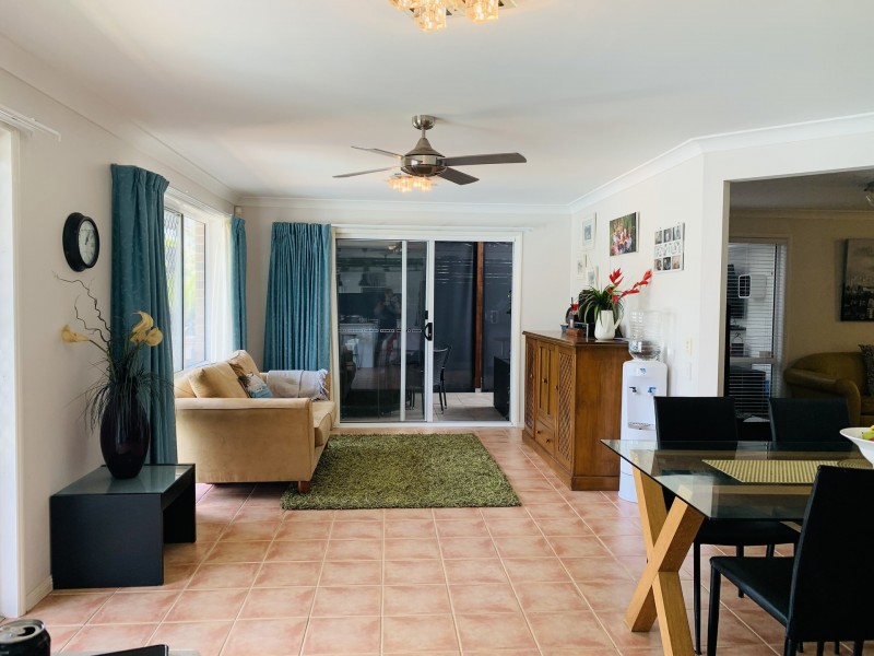 28 Paterson Place, Forest Lake QLD 4078