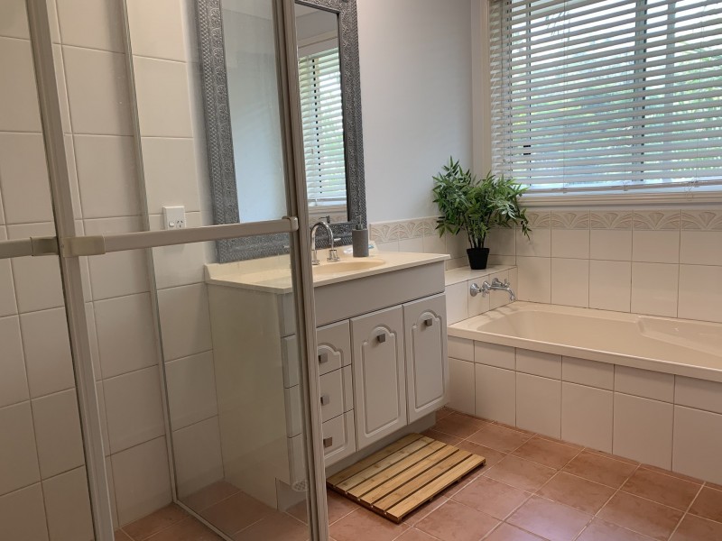 28 Paterson Place, Forest Lake QLD 4078