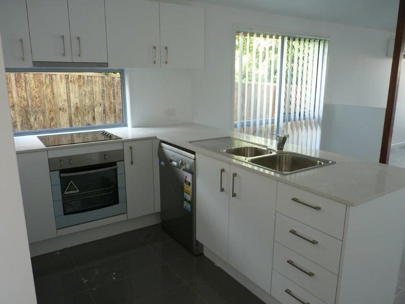U3/14 Talbot St, Coorparoo QLD 4151