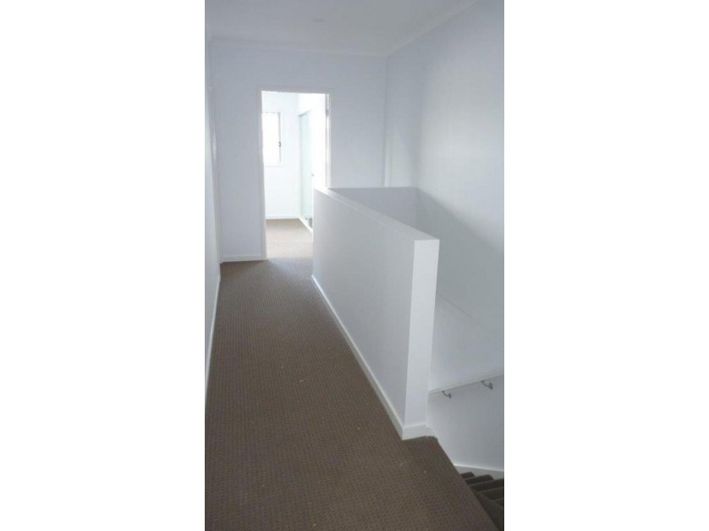 U3/14 Talbot St, Coorparoo QLD 4151