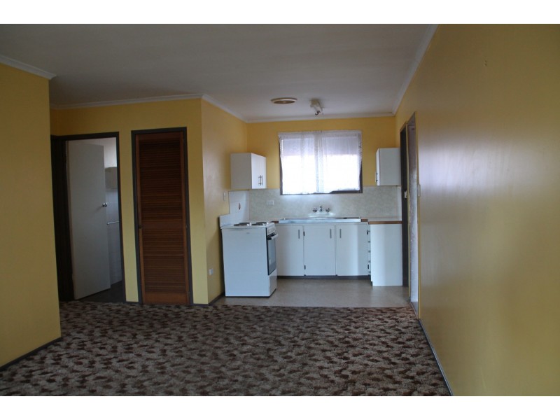 2/39 Fitzpatrick St., Toowoomba QLD 4350