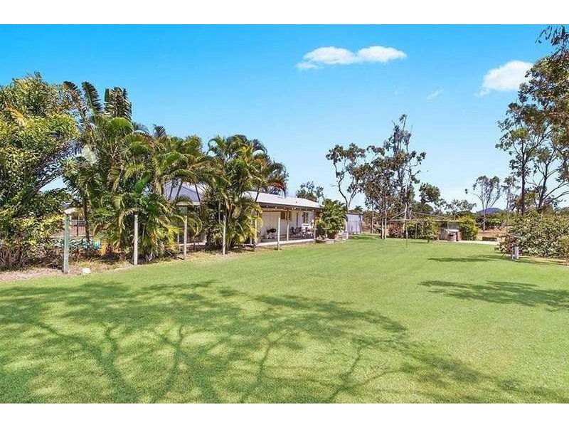 15 Flagstone Ave, Rangewood QLD 4817