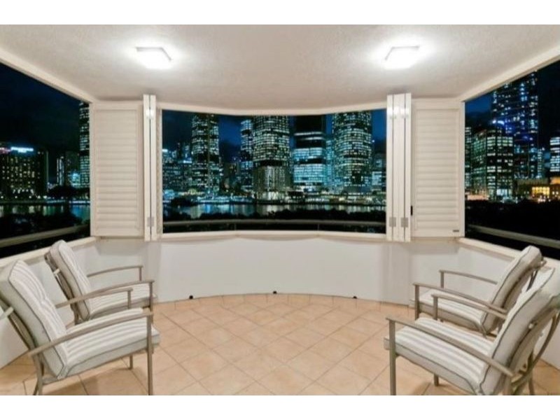 434/36 Macdonald Street, Kangaroo Point QLD 4169