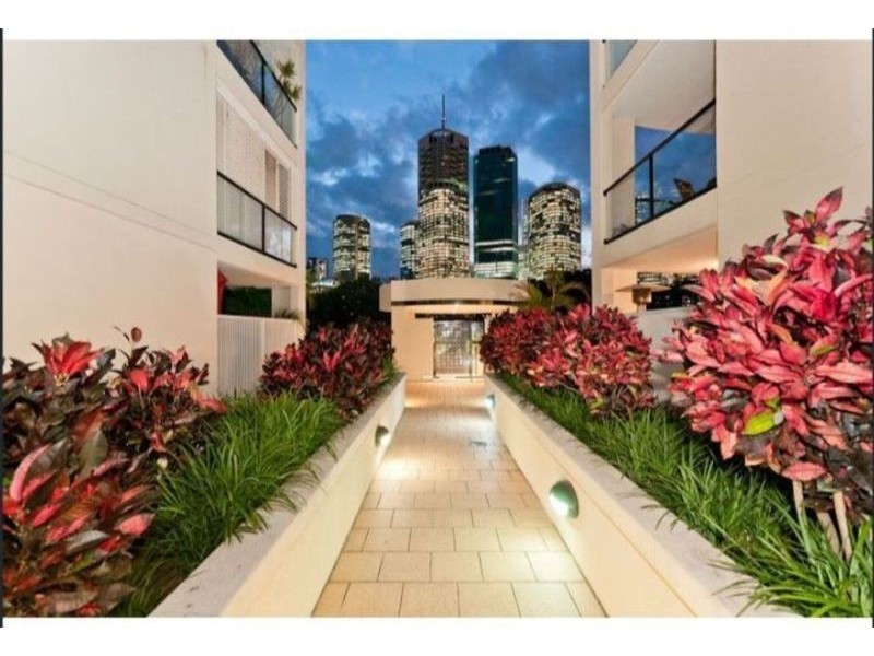 434/36 Macdonald Street, Kangaroo Point QLD 4169