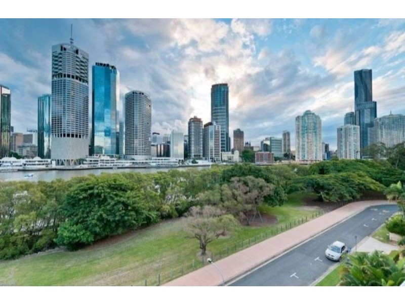 434/36 Macdonald Street, Kangaroo Point QLD 4169