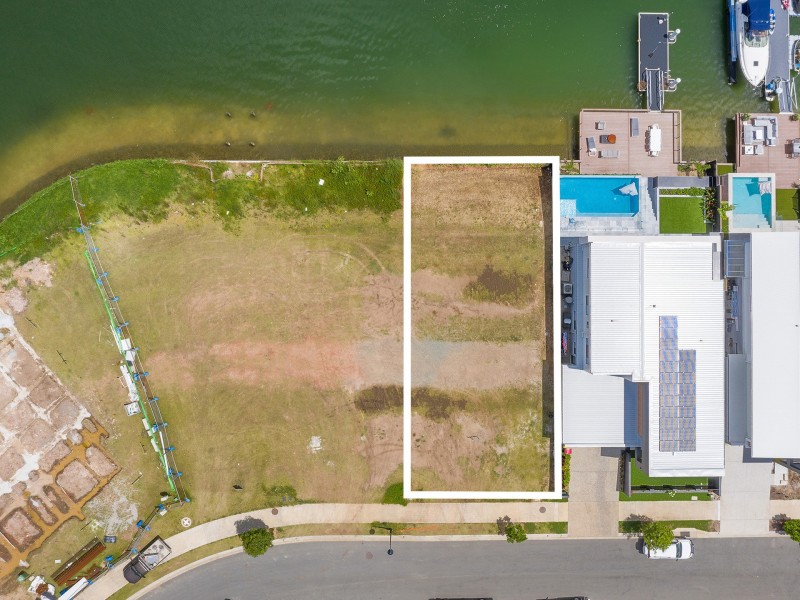 19 Quay Circuit, Newport QLD 4020