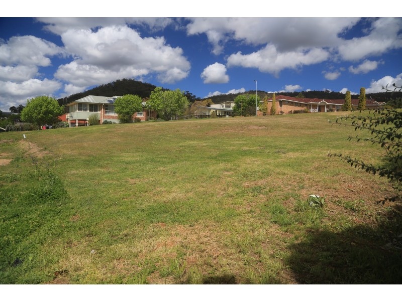 22 Dewhurst Drive, Mudgee NSW 2850