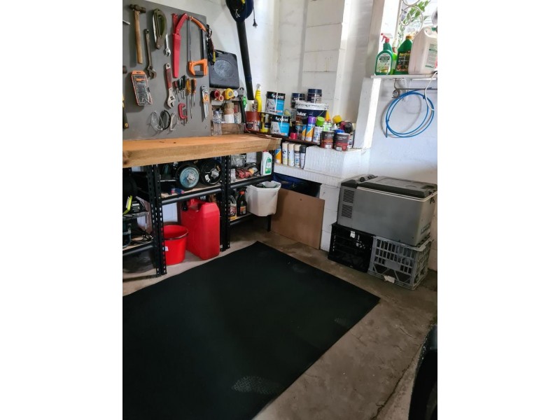 25 Nicklin Street, Moura QLD 4718