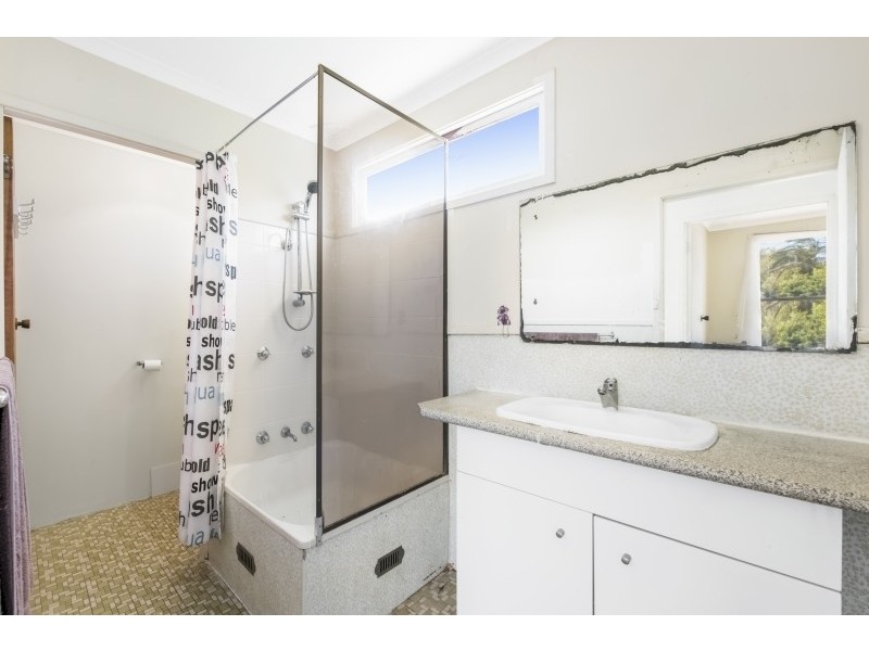 12 Third Avenue, Toukley NSW 2263