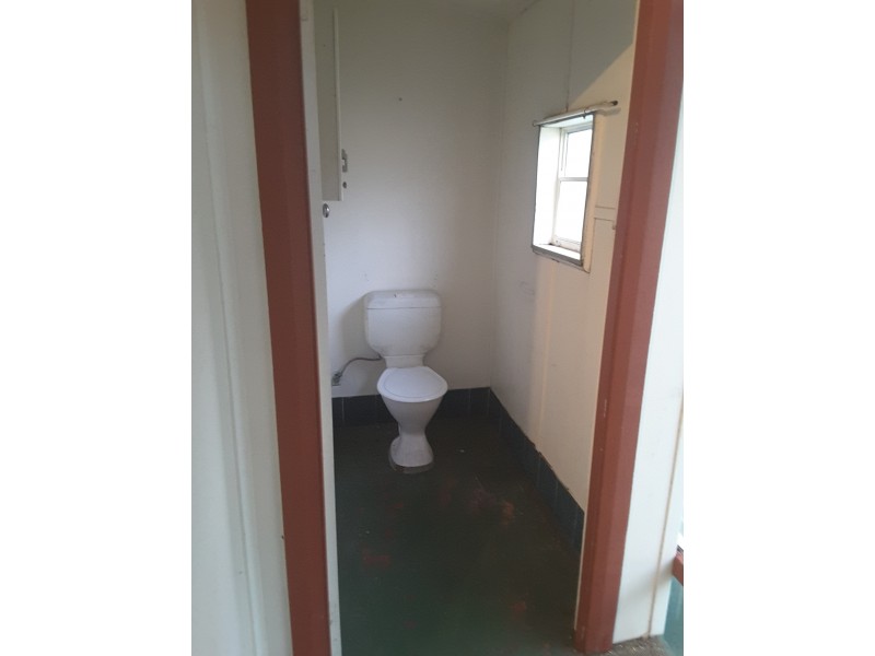 7 Suncrest Parade, Gorokan NSW 2263