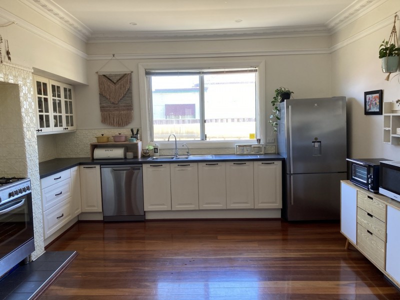 90 a Clarke st, South Bunbury WA 6230